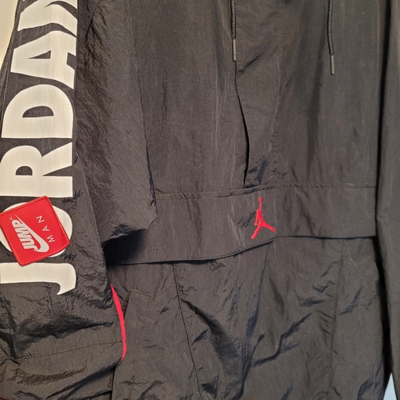 Jordan Jumpman Windbreaker - Picture 3 of 9